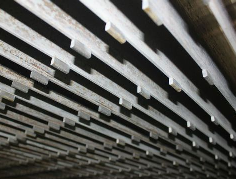 Serras múltiplas para cortar blocos de mármore